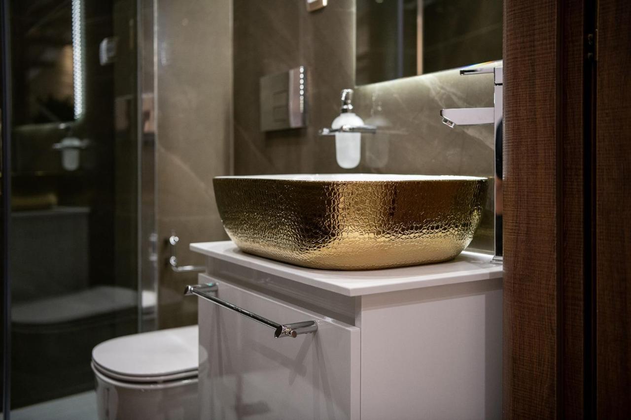 Castello Luxury Residence With Private Jacuzzi ハニア エクステリア 写真