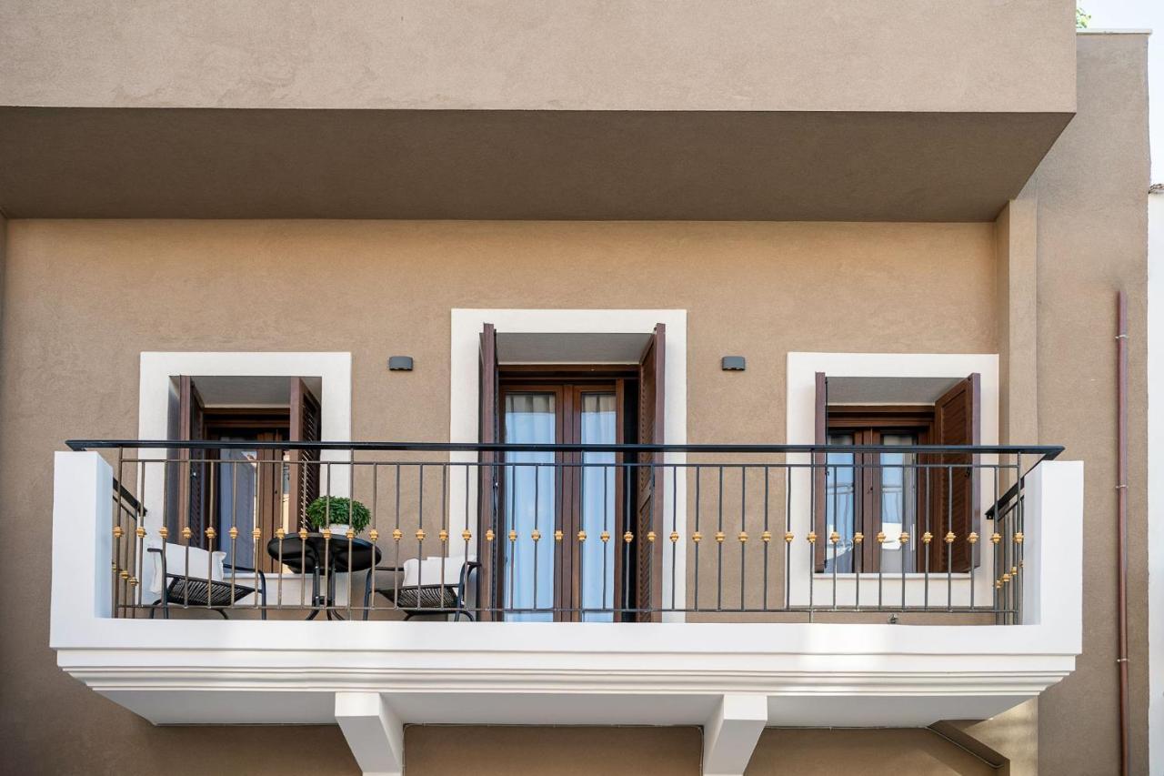 Castello Luxury Residence With Private Jacuzzi ハニア エクステリア 写真